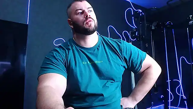 Snapshot of muscularjohnforuX chatting on 02/06/26, 11:02 muscularjohnforuX online show from 02/06/26, 11:02