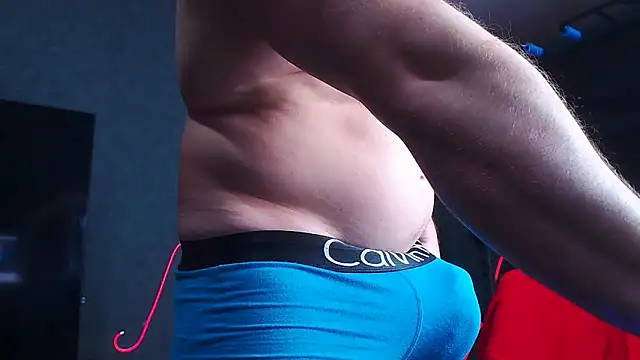 Snapshot of muscularjohnforuX chatting on 03/04/26, 07:53 muscularjohnforuX online show from 03/04/26, 07:53