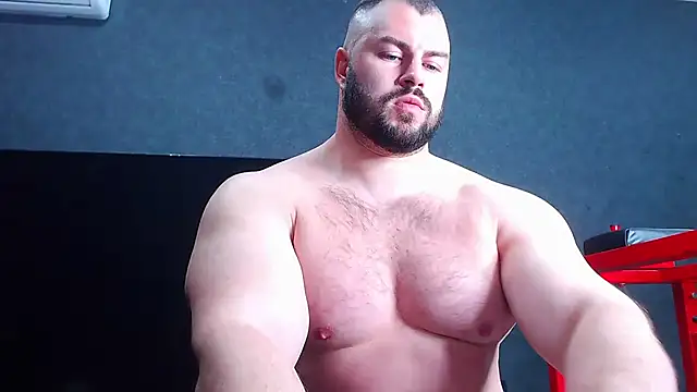 Snapshot of muscularjohnforuX chatting on 04/30/26, 07:20 muscularjohnforuX online show from 04/30/26, 07:20