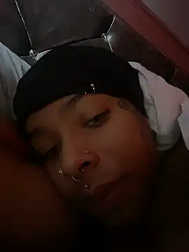 CutieFrmthehood online show from 02/03/25, 02:45