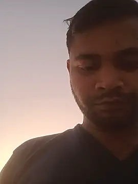 Snapshot of Boost-145 chatting on 12/04/24, 12:52 Boost-145 online show from 12/04/24, 12:52