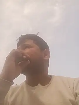 Snapshot of Boost-145 chatting on 11/30/25, 01:42 Boost-145 online show from 11/30/25, 01:42