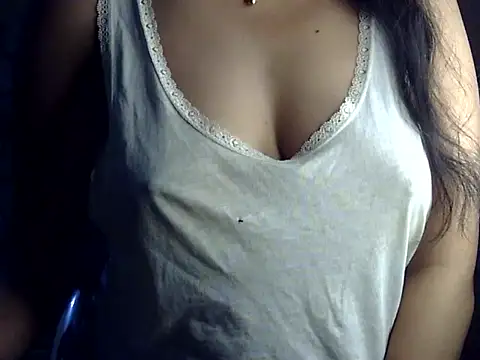 Snapshot of SiaraSiyA chatting on 02/04/26, 05:52 SiaraSiyA online show from 02/04/26, 05:52