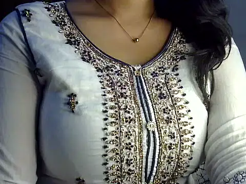 Snapshot of SiaraSiyA chatting on 03/06/26, 06:48 SiaraSiyA online show from 03/06/26, 06:48