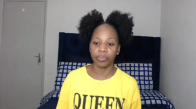 QUEENMANDYY online show from 03/03/25, 02:15
