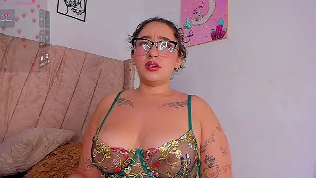 sweet p  online show from 10/09/25, 03:32