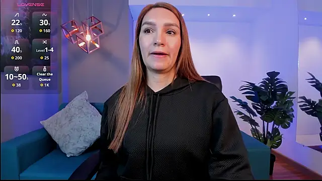 Snapshot of miataylorr1 chatting on 02/10/26, 12:20 miataylorr1 online show from 02/10/26, 12:20