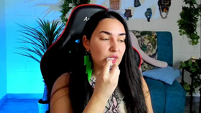 CeceliaJohnson online show from 01/28/25, 11:06