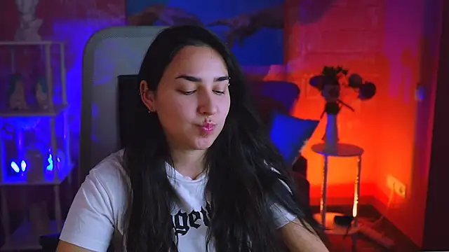 CeceliaJohnson online show from 02/05/25, 11:12