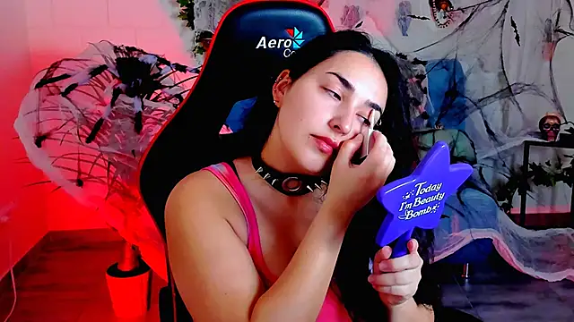 CeceliaJohnson online show from 10/29/25, 08:05