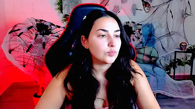 CeceliaJohnson online show from 10/30/25, 08:16