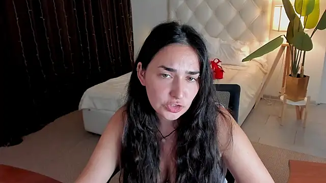 CeceliaJohnson online show from 07/07/26, 07:23