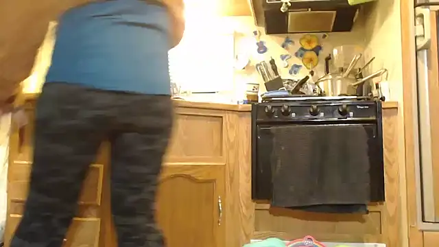 Snapshot of sexyinpantyhose chatting on 01/19/25, 06:31 sexyinpantyhose online show from 01/19/25, 06:31