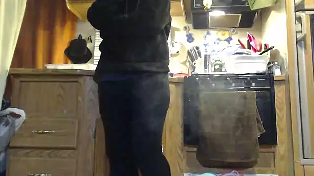 Snapshot of sexyinpantyhose chatting on 02/02/25, 08:02 sexyinpantyhose online show from 02/02/25, 08:02