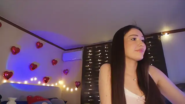 Snapshot of SoeTheReal chatting on 02/11/26, 06:13 SoeTheReal online show from 02/11/26, 06:13