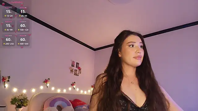 Snapshot of SoeTheReal chatting on 04/03/26, 07:23 SoeTheReal online show from 04/03/26, 07:23