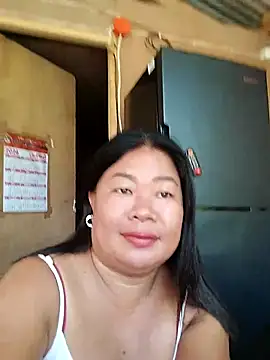 Snapshot of lickmepussy21 chatting on 05/12/26, 11:13 lickmepussy21 online show from 05/12/26, 11:13