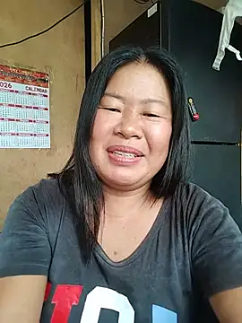 Snapshot of lickmepussy21 chatting on 06/30/26, 02:45 lickmepussy21 online show from 06/30/26, 02:45