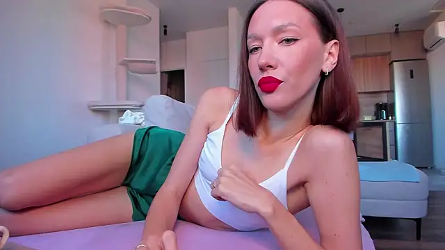 Snapshot of bestfootfetish chatting on 10/17/25, 09:12 bestfootfetish online show from 10/17/25, 09:12