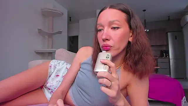 Snapshot of bestfootfetish chatting on 02/16/26, 08:21 bestfootfetish online show from 02/16/26, 08:21