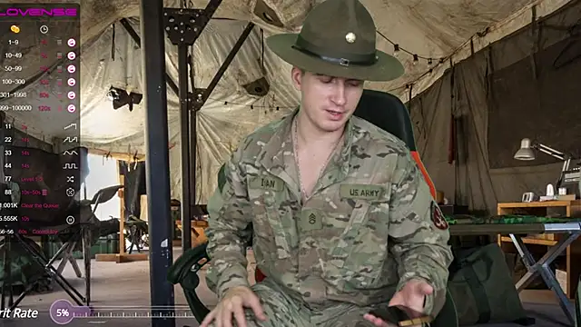 Snapshot of hornystripman97 chatting on 12/12/24, 03:43 hornystripman97 online show from 12/12/24, 03:43