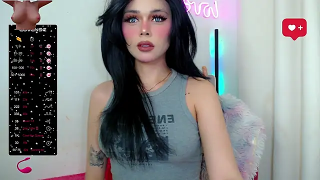 Snapshot of Salsallita chatting on 06/15/26, 02:41 Salsallita online show from 06/15/26, 02:41