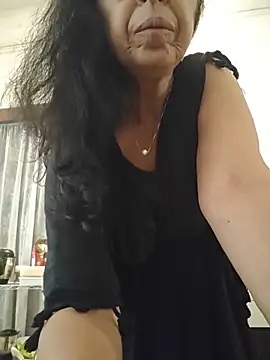 Snapshot of Susannemilf chatting on 04/20/26, 06:16 Susannemilf online show from 04/20/26, 06:16