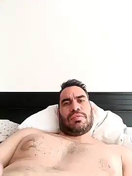 Snapshot of javiermarval83 chatting on 01/30/25, 07:48 javiermarval83 online show from 01/30/25, 07:48