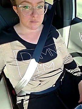 julimonroe online show from 03/07/25, 04:11