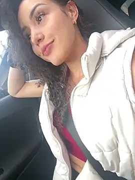 Lia Tinez online show from 10/09/25, 08:40