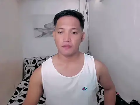 xSebastian19 online show from 07/10/26, 04:39