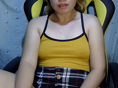    zurIII09  online show from 12/07/24, 09:28