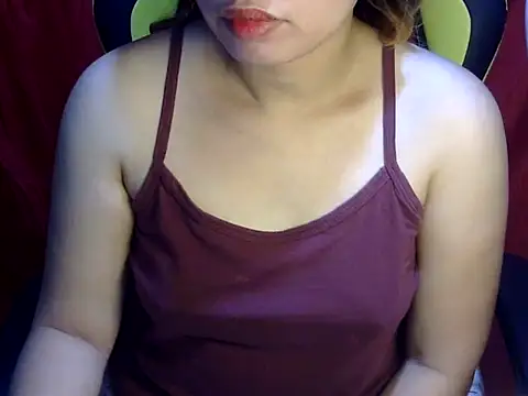    zurIII09  online show from 03/20/25, 10:40