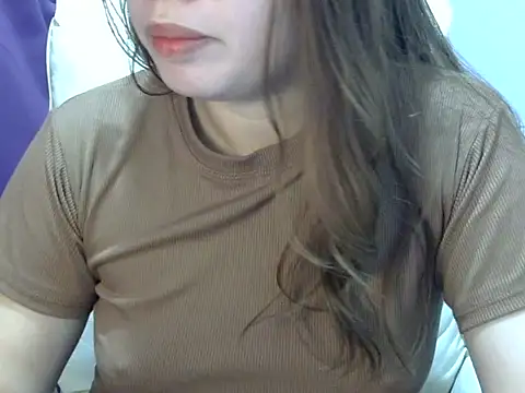 Snapshot of ___zurIII09_ chatting on 01/11/26, 01:10 zurIII09 online show from 01/11/26, 01:10