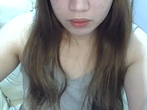    zurIII09  online show from 06/12/26, 09:19