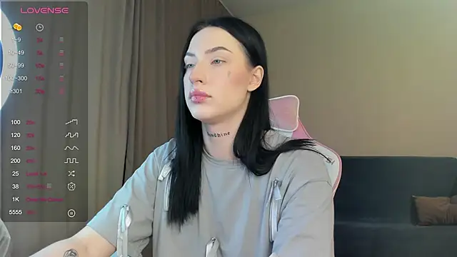 JenniferQueen11 online show from 01/10/25, 04:51