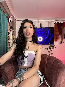 Snapshot of EnchantressFuckXxx chatting on 01/13/26, 04:01 EnchantressFuckXxx online show from 01/13/26, 04:01