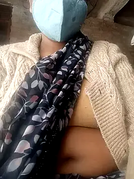 Snapshot of Lattika-Bhabhi chatting on 02/08/25, 11:12 Lattika-Bhabhi online show from 02/08/25, 11:12