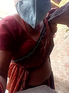 Snapshot of Lattika-Bhabhi chatting on 11/09/25, 11:08 Lattika-Bhabhi online show from 11/09/25, 11:08