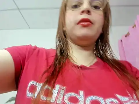 lorenitabella online show from 09/26/25, 08:40