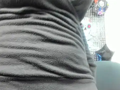 lorenitabella online show from 10/10/25, 08:41