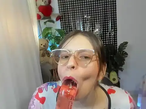 lorenitabella online show from 12/04/25, 09:23