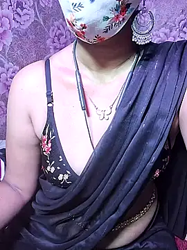 Snapshot of XBHUUME chatting on 02/08/25, 08:21 XBHUUME online show from 02/08/25, 08:21