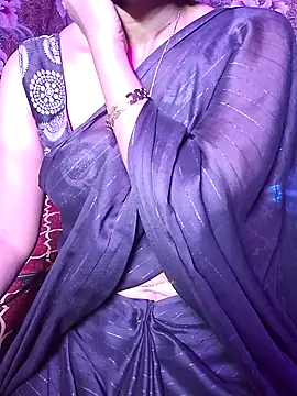 Snapshot of XBHUUME chatting on 02/11/26, 04:23 XBHUUME online show from 02/11/26, 04:23