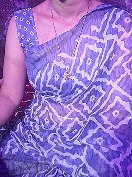 Snapshot of XBHUUME chatting on 02/12/26, 04:57 XBHUUME online show from 02/12/26, 04:57