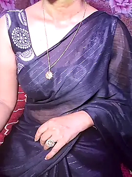 Snapshot of XBHUUME chatting on 02/28/26, 05:03 XBHUUME online show from 02/28/26, 05:03