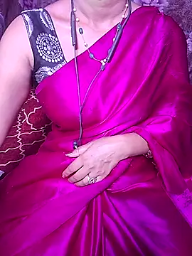 Snapshot of XBHUUME chatting on 03/10/26, 05:18 XBHUUME online show from 03/10/26, 05:18