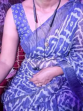 Snapshot of XBHUUME chatting on 03/16/26, 05:17 XBHUUME online show from 03/16/26, 05:17