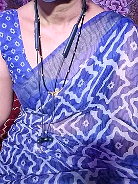 Snapshot of XBHUUME chatting on 07/11/26, 05:15 XBHUUME online show from 07/11/26, 05:15