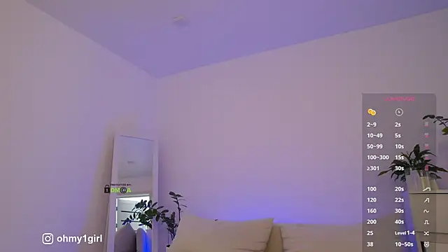 Snapshot of Fallinlove1 chatting on 01/06/26, 12:20 Fallinlove1 online show from 01/06/26, 12:20